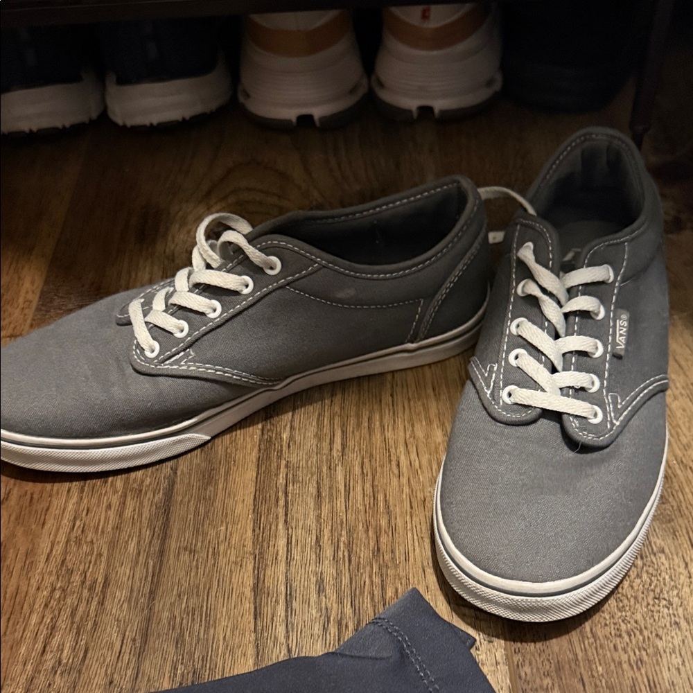 Vans Womens Charcoal Canvas Sneakers